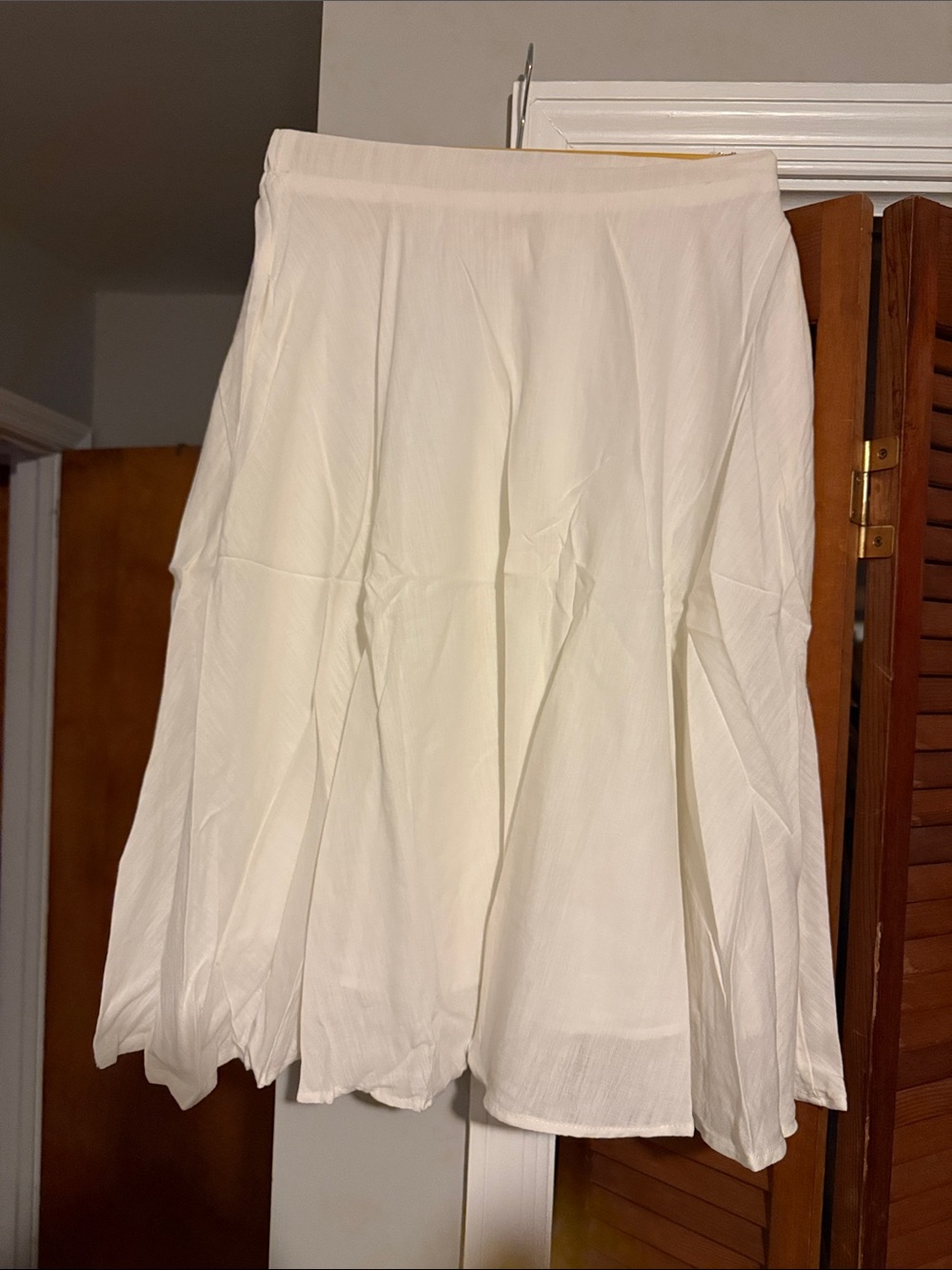 White Flowing Cotton Skirt with Pockets